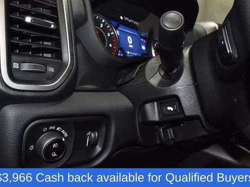 New 2026 RAM 2500 Big Horn AWD/4WD image 29