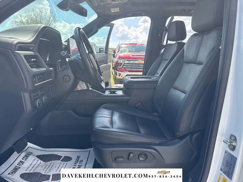 Certified 2022 Chevrolet Suburban RST w/ Luxury Package AWD/4WD image 21