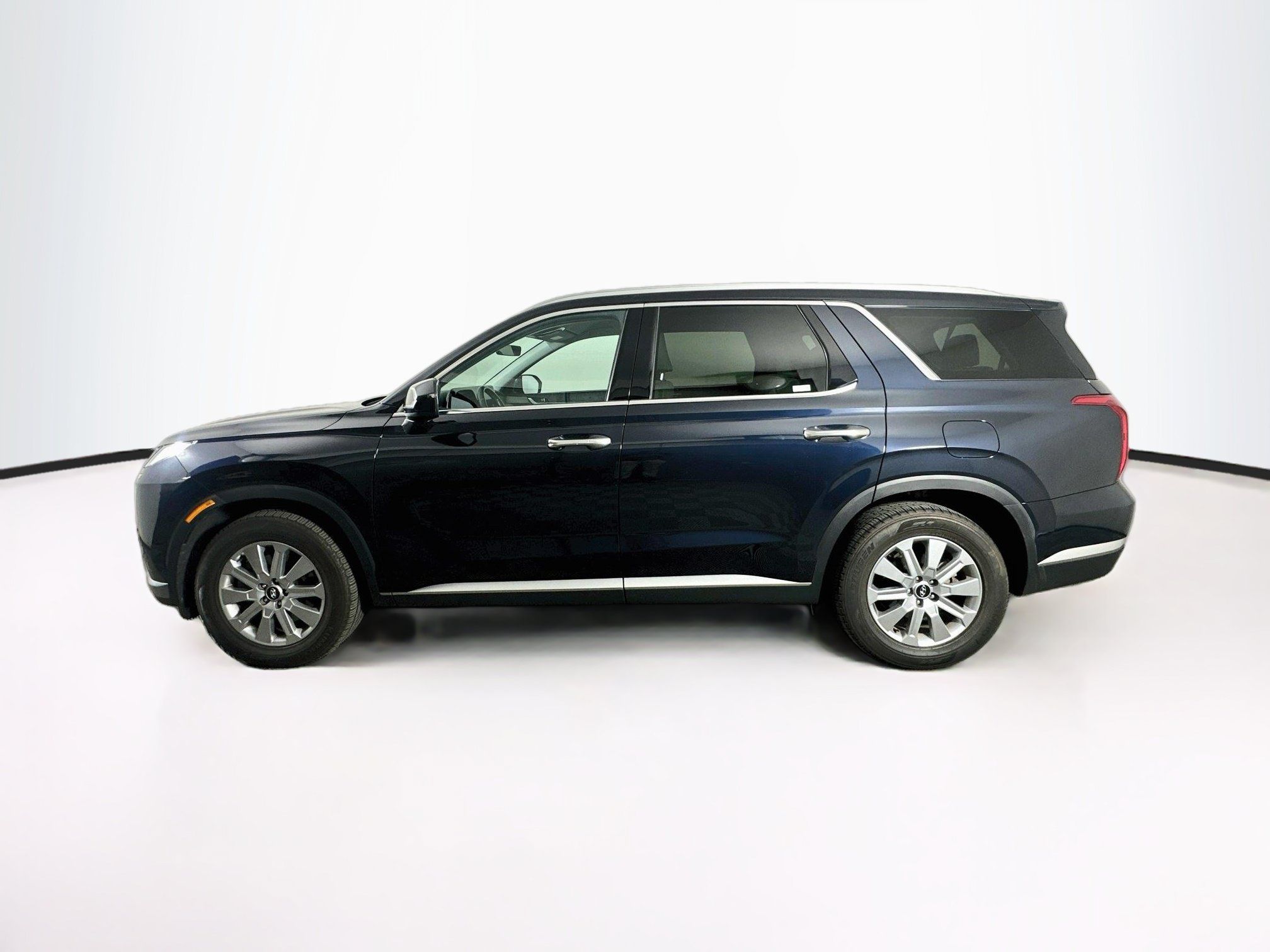 Used 2025 Hyundai Palisade SEL AWD/4WD image 4