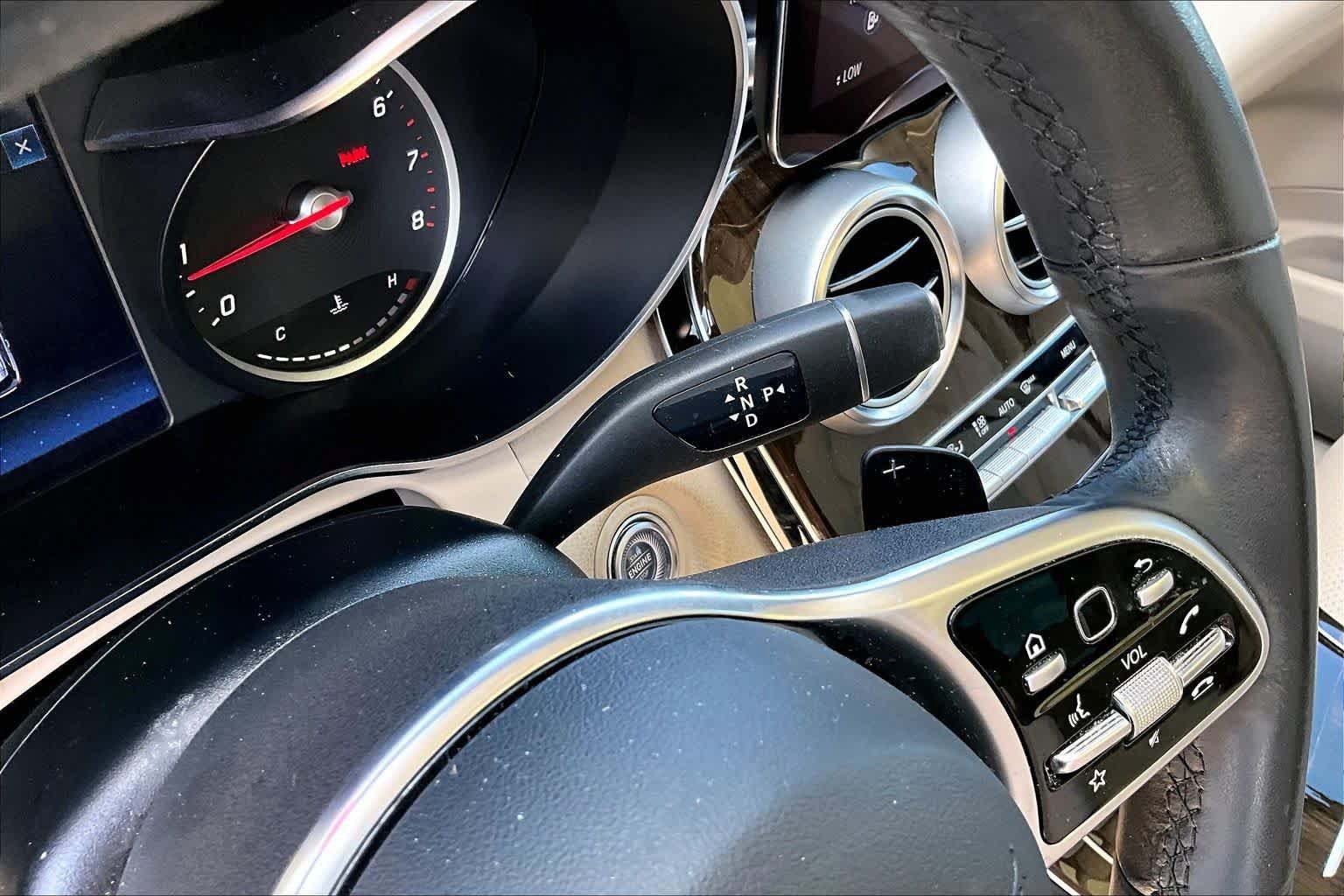 Used 2022 Mercedes-Benz GLC 300 image 16