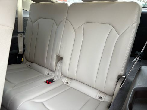 Used 2019 Audi Q7 2.0T Premium Plus image 25