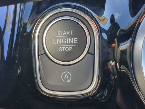 Certified 2025 Mercedes-Benz GLA 250 image 14