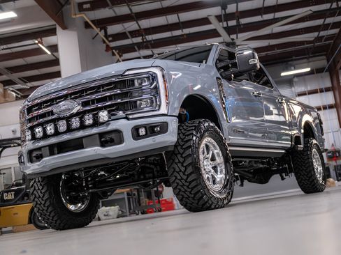 New 2025 Ford F250 King Ranch w/ Chrome Package image 35