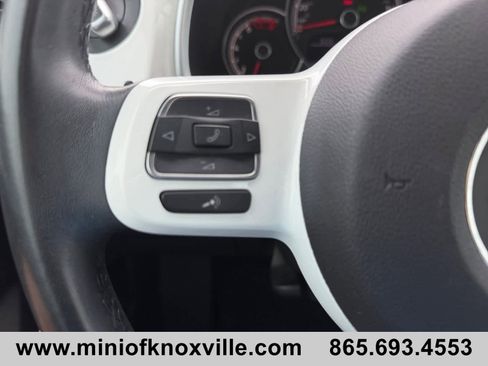 Used 2019 Volkswagen Beetle 2.0T S FWD image 41
