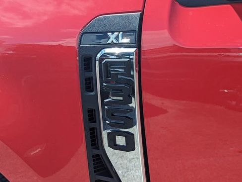 New 2026 Ford F350 XL w/ XL Chrome Package RWD image 12
