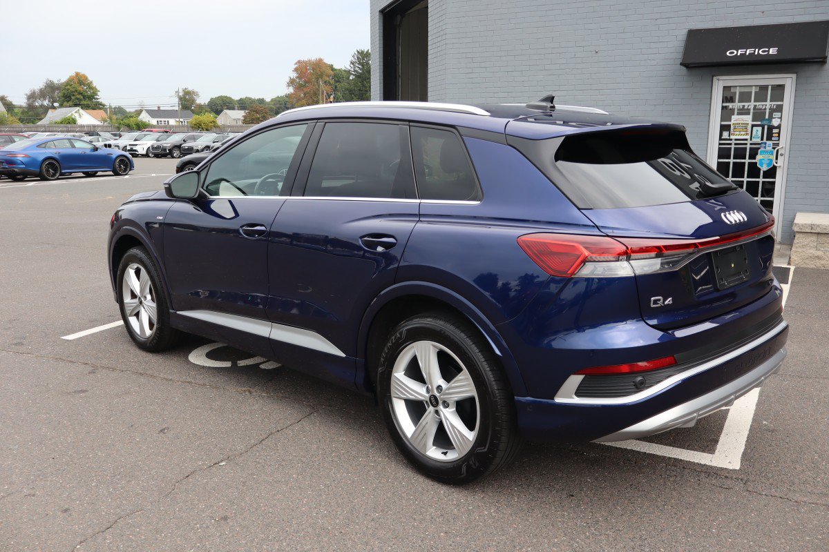 Used 2023 Audi Q4 e-tron Prestige AWD/4WD image 8