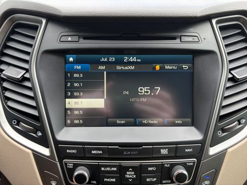 Used 2017 Hyundai Santa Fe Sport AWD/4WD image 12