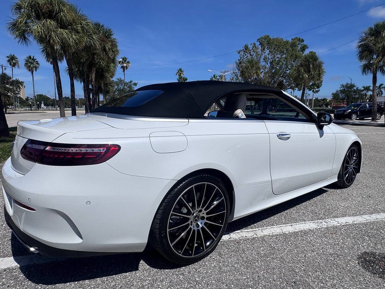 Used 2022 Mercedes-Benz E 450 Cabriolet image 24