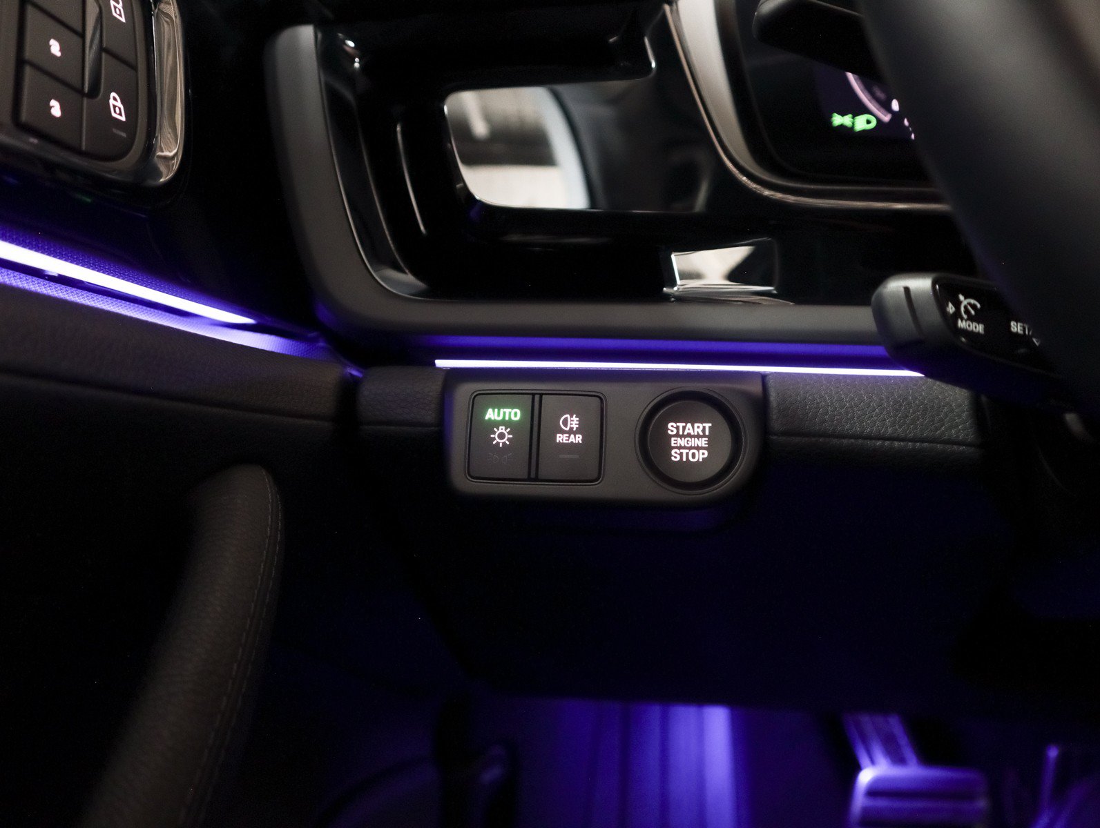 Certified 2026 Porsche Panamera RWD image 24