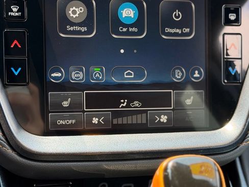 Used 2025 Subaru Outback Wilderness AWD/4WD image 16