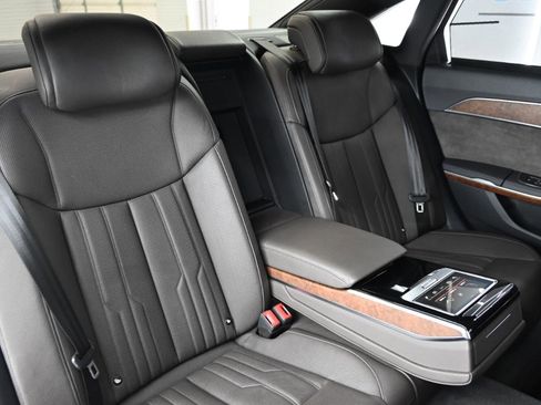 Used 2021 Audi A8 L 3.0T image 38