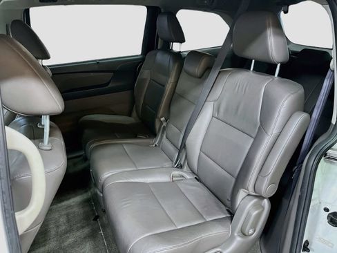 Used 2016 Honda Odyssey EX-L image 25