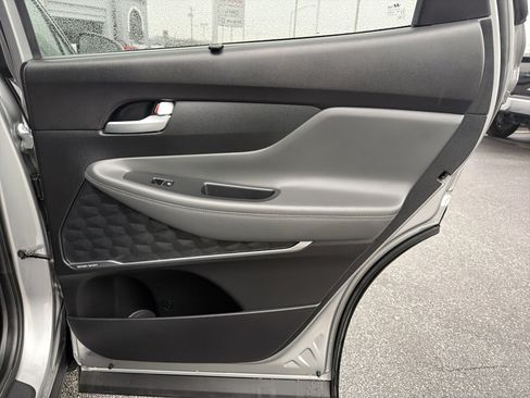 Used 2023 Hyundai Santa Fe SEL w/ Premium Package image 17