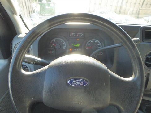 Used 2013 Ford E-350 and Econoline 350 XL image 11