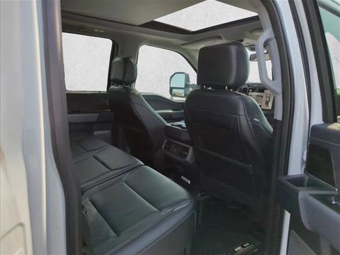 Used 2024 Ford F250 Lariat w/ Lariat Ultimate Package image 17