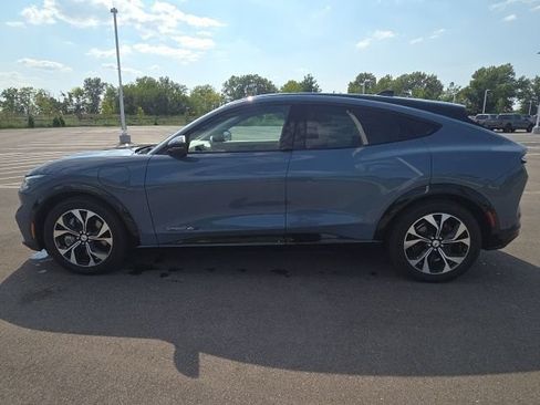 Used 2023 Ford Mustang Mach-E Premium AWD/4WD image 16