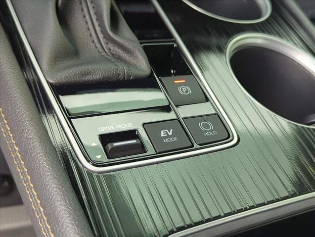 New 2026 Toyota Sienna XLE Woodland Edition AWD/4WD image 23