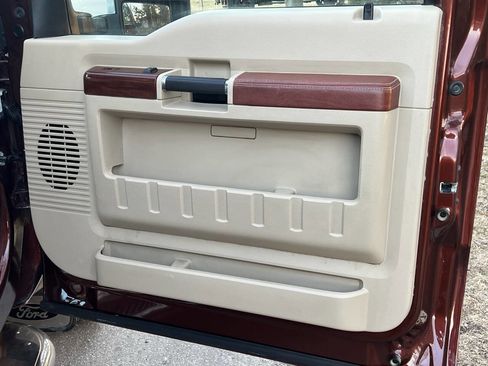 Used 2008 Ford F350 Lariat image 13