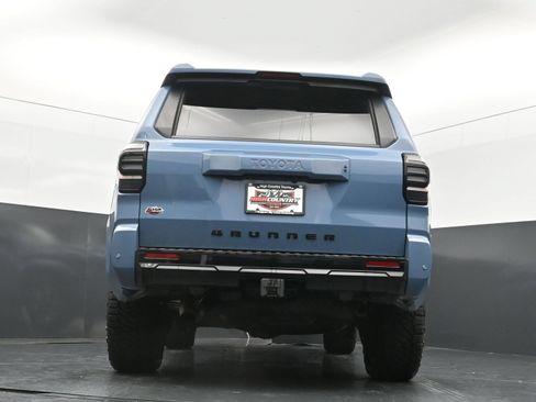 Used 2025 Toyota 4Runner TRD Sport Premium AWD/4WD image 39