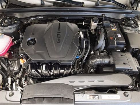 Used 2025 Kia K5 LXS image 3