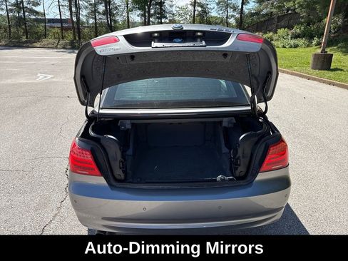 Used 2011 BMW 328i Convertible RWD image 23