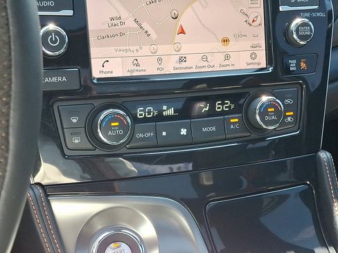 Certified 2023 Nissan Maxima SR w/ Sport Mat Group FWD image 18