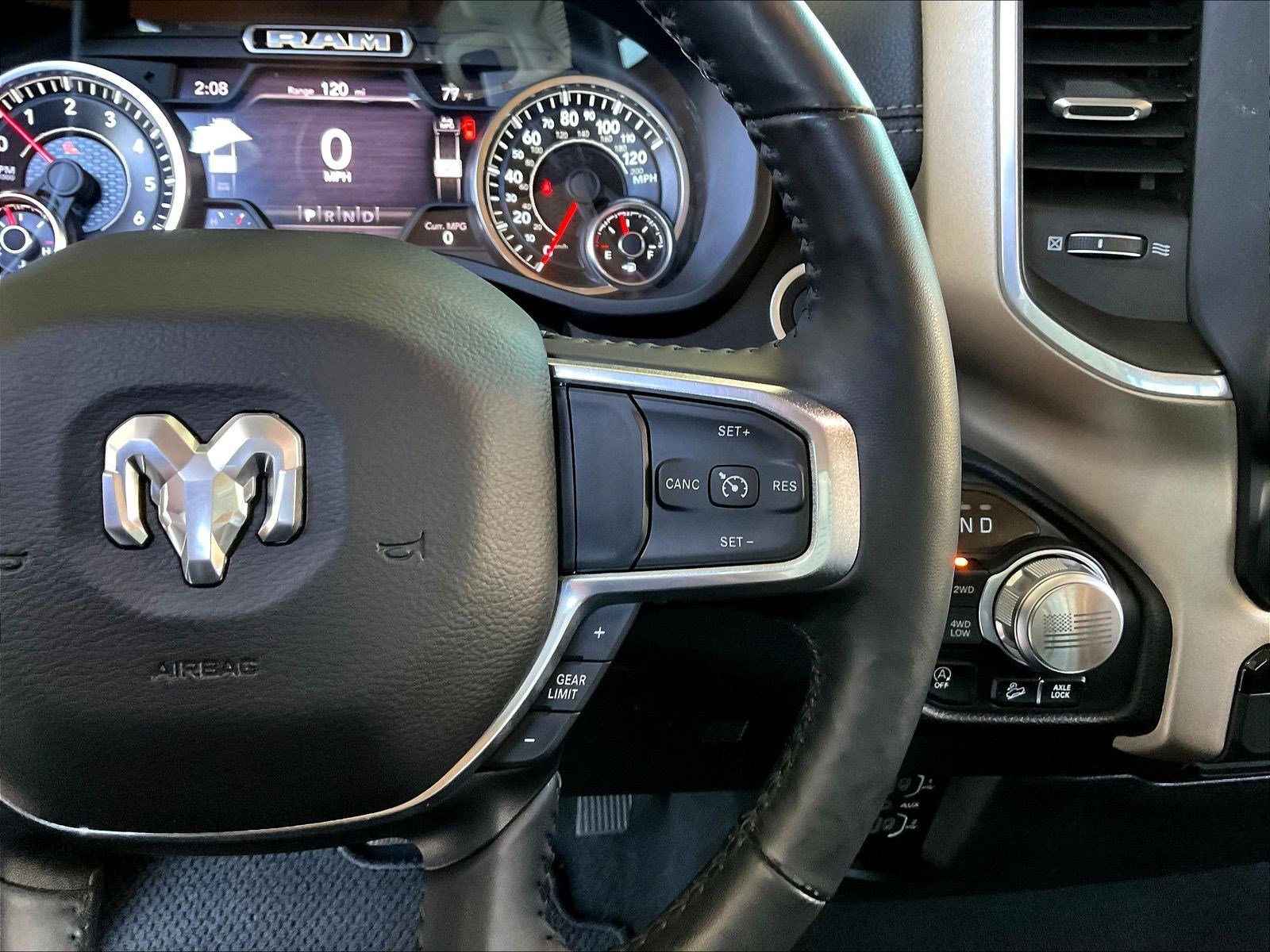Used 2020 RAM 1500 Laramie w/ Off Road Group AWD/4WD image 13