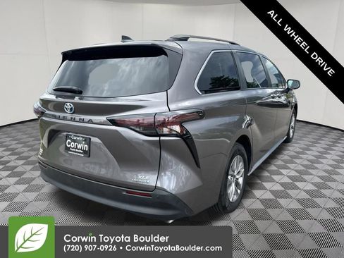 Used 2023 Toyota Sienna XLE w/ XLE Plus Package AWD/4WD image 8