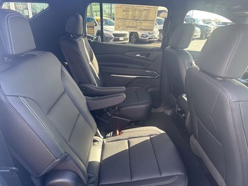 New 2026 Chevrolet Traverse LT w/ Midnight/Sport Edition image 13