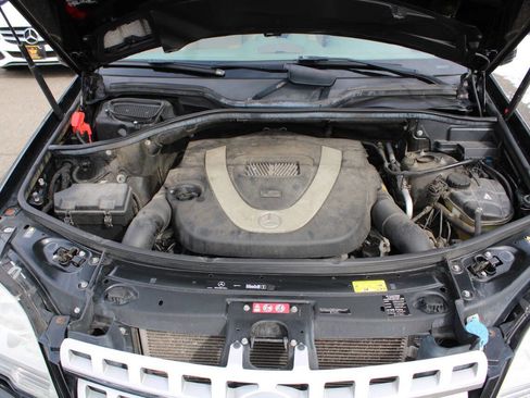 Used 2011 Mercedes-Benz ML 350 4MATIC w/ Premium 1 Pkg image 17