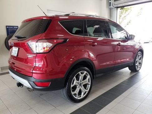 Used 2017 Ford Escape Titanium w/ Equipment Group 301A AWD/4WD image 20