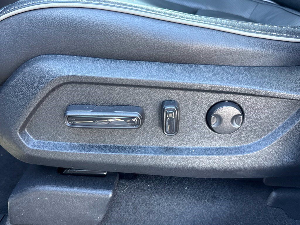 Certified 2025 Honda Pilot Elite image 25