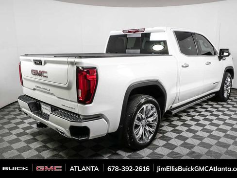 Used 2024 GMC Sierra 1500 Denali AWD/4WD image 3
