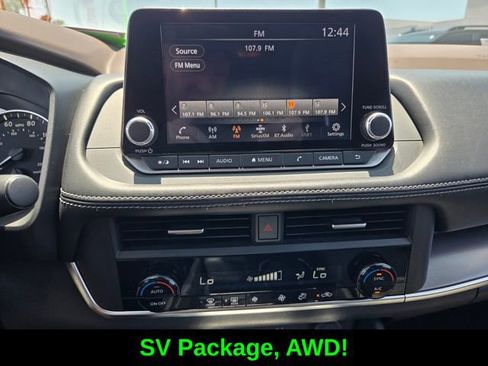 Used 2023 Nissan Rogue SV AWD/4WD image 21