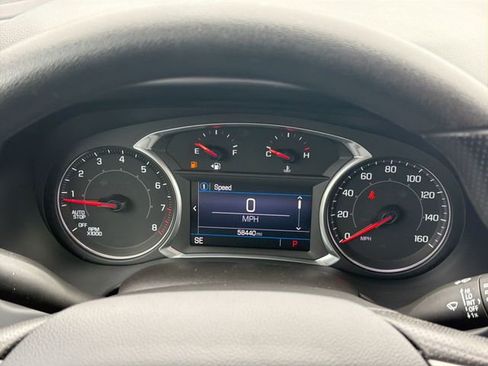 Used 2021 GMC Acadia SLE w/ Driver Convenience Package FWD image 12