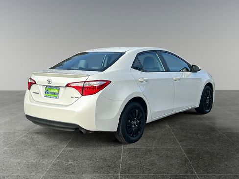 Used 2016 Toyota Corolla LE image 7