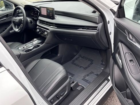 Certified 2026 INFINITI QX60 Luxe w/ Cargo Package FWD image 37