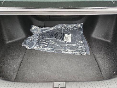 Used 2025 Honda Accord Sport image 17