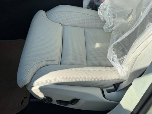 New 2026 Volvo XC90 T8 Ultra w/ Protection Package Premier image 14