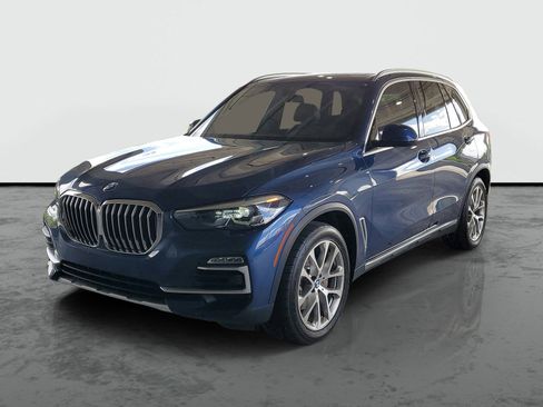 Used 2021 BMW X5 xDrive40i w/ Premium Package AWD/4WD image 4