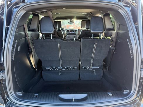 Used 2025 Chrysler Pacifica Select image 34