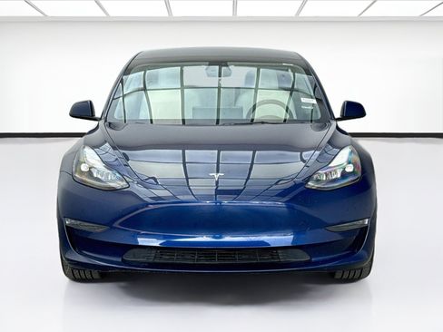 Used 2023 Tesla Model 3 Standard Range RWD image 2