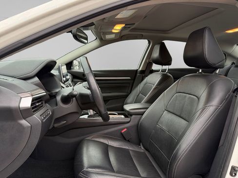 Used 2021 Nissan Altima 2.5 Platinum image 9