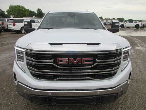 New 2026 GMC Sierra 1500 SLT w/ SLT Premium Plus Package AWD/4WD image 13