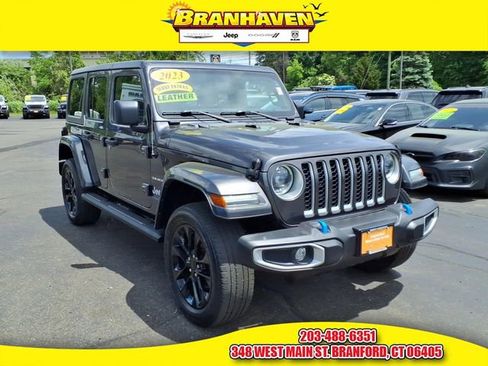 Used 2023 Jeep Wrangler Unlimited Sahara w/ Cold Weather Group AWD/4WD image 1