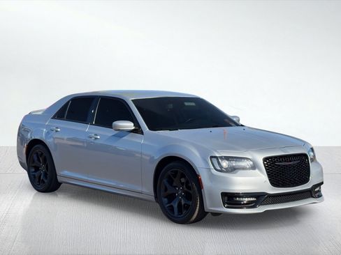 Used 2021 Chrysler 300 S w/ S Model Appearance Package image 9