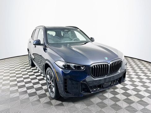 New 2026 BMW X5 xDrive40i w/ M Sport Package image 2