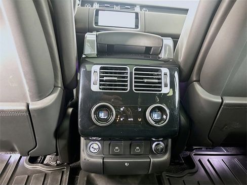 Used 2021 Land Rover Range Rover Westminster Edition image 27