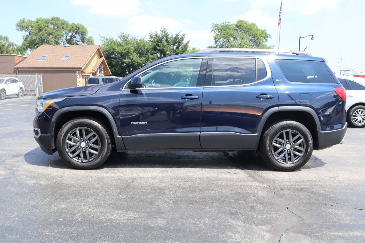 Used 2017 GMC Acadia SLT AWD/4WD image 2