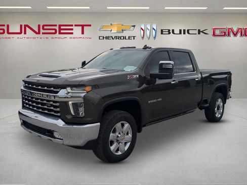 Certified 2023 Chevrolet Silverado 2500 LTZ w/ LTZ Premium Package image 8